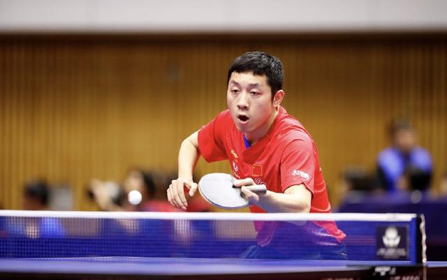 球市场中 球市场中