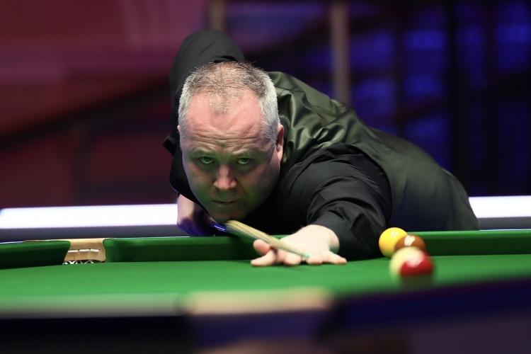 直牵动着球 直牵动着球